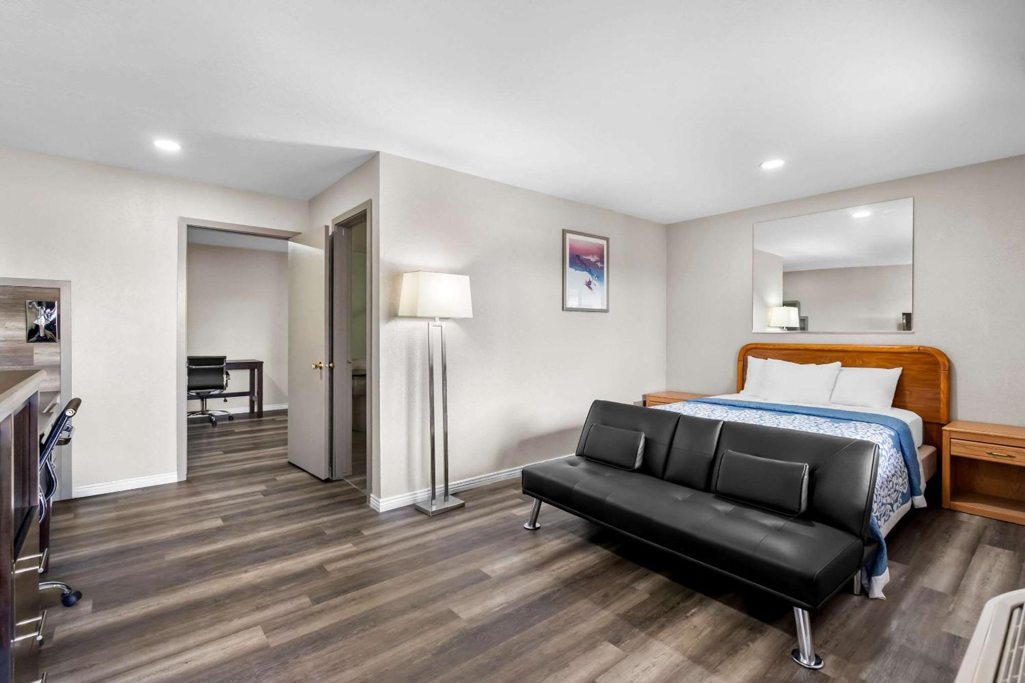 Econo Lodge Panguitch Near Bryce Canyon מראה חיצוני תמונה