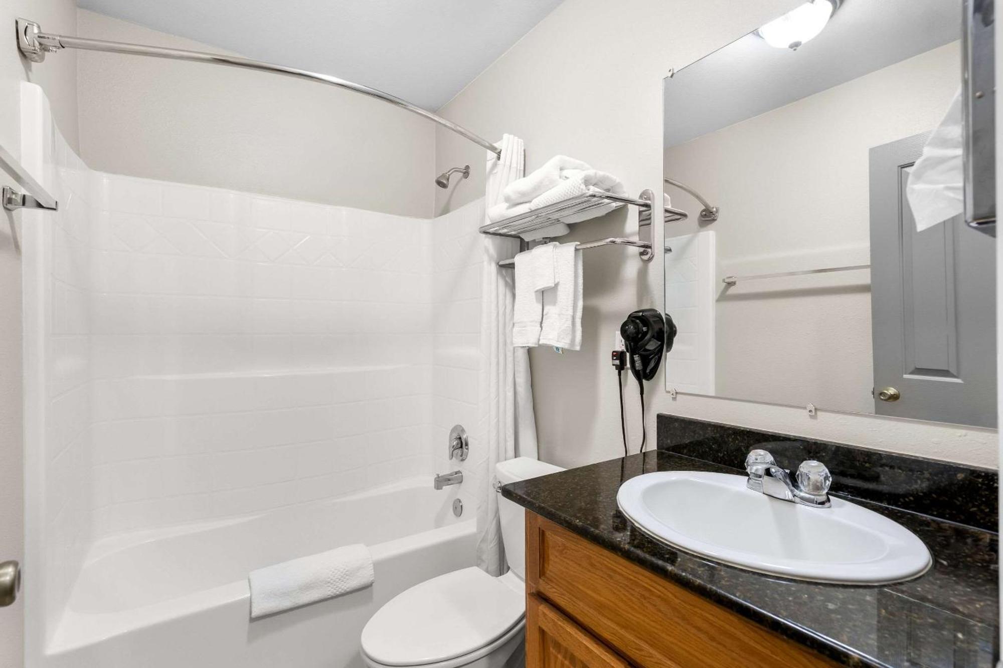 Econo Lodge Panguitch Near Bryce Canyon מראה חיצוני תמונה