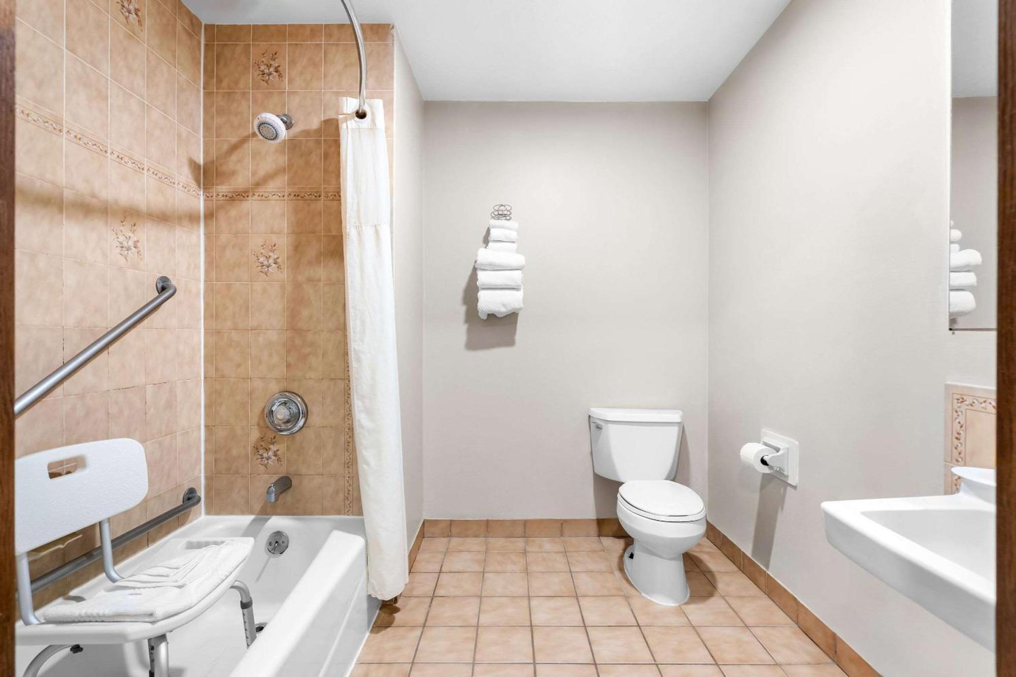 Econo Lodge Panguitch Near Bryce Canyon מראה חיצוני תמונה