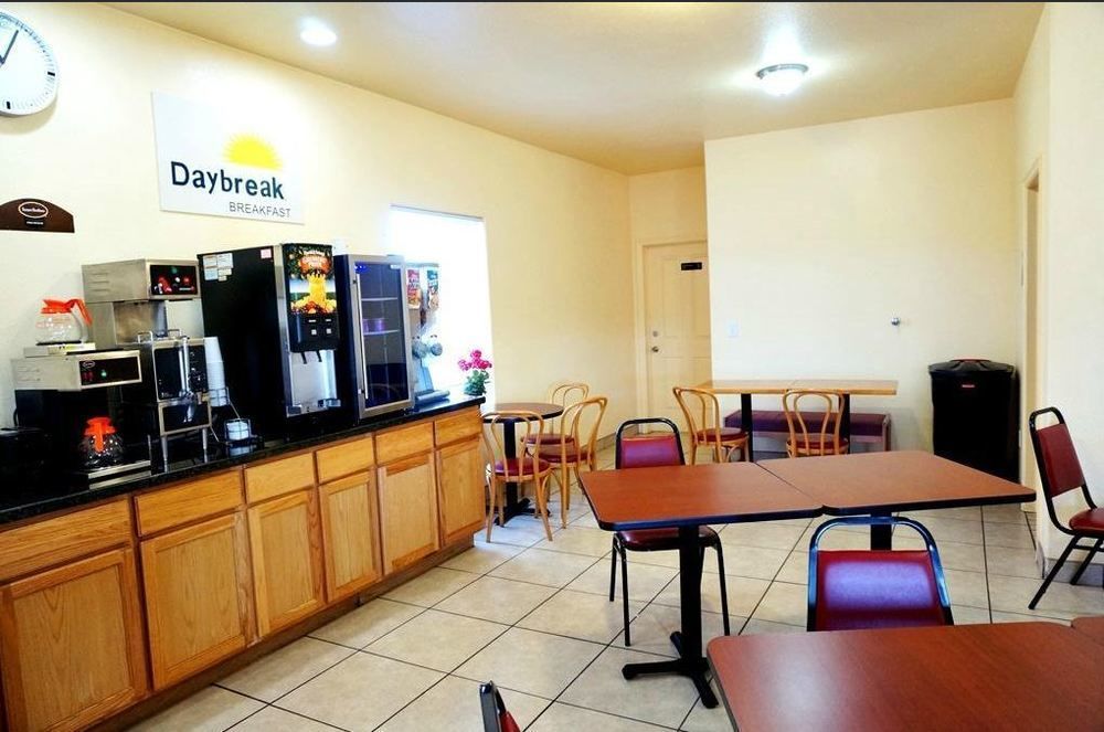 Econo Lodge Panguitch Near Bryce Canyon מראה חיצוני תמונה