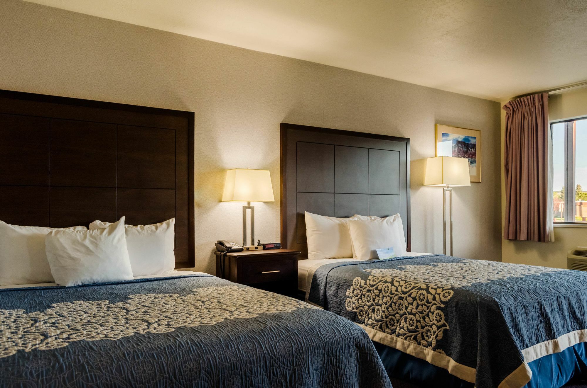 Econo Lodge Panguitch Near Bryce Canyon מראה חיצוני תמונה